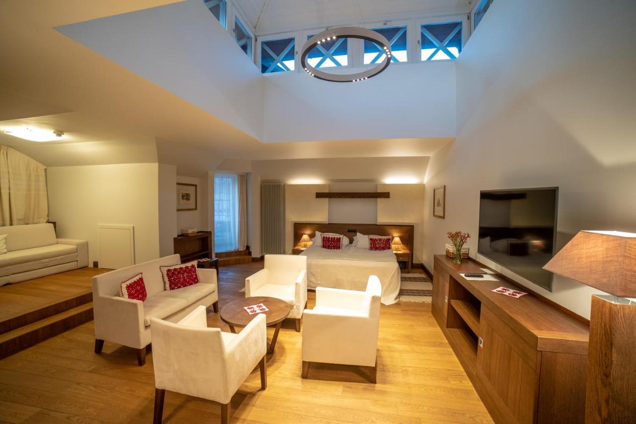Hotel Pacsirta Совата Екстер'єр фото
