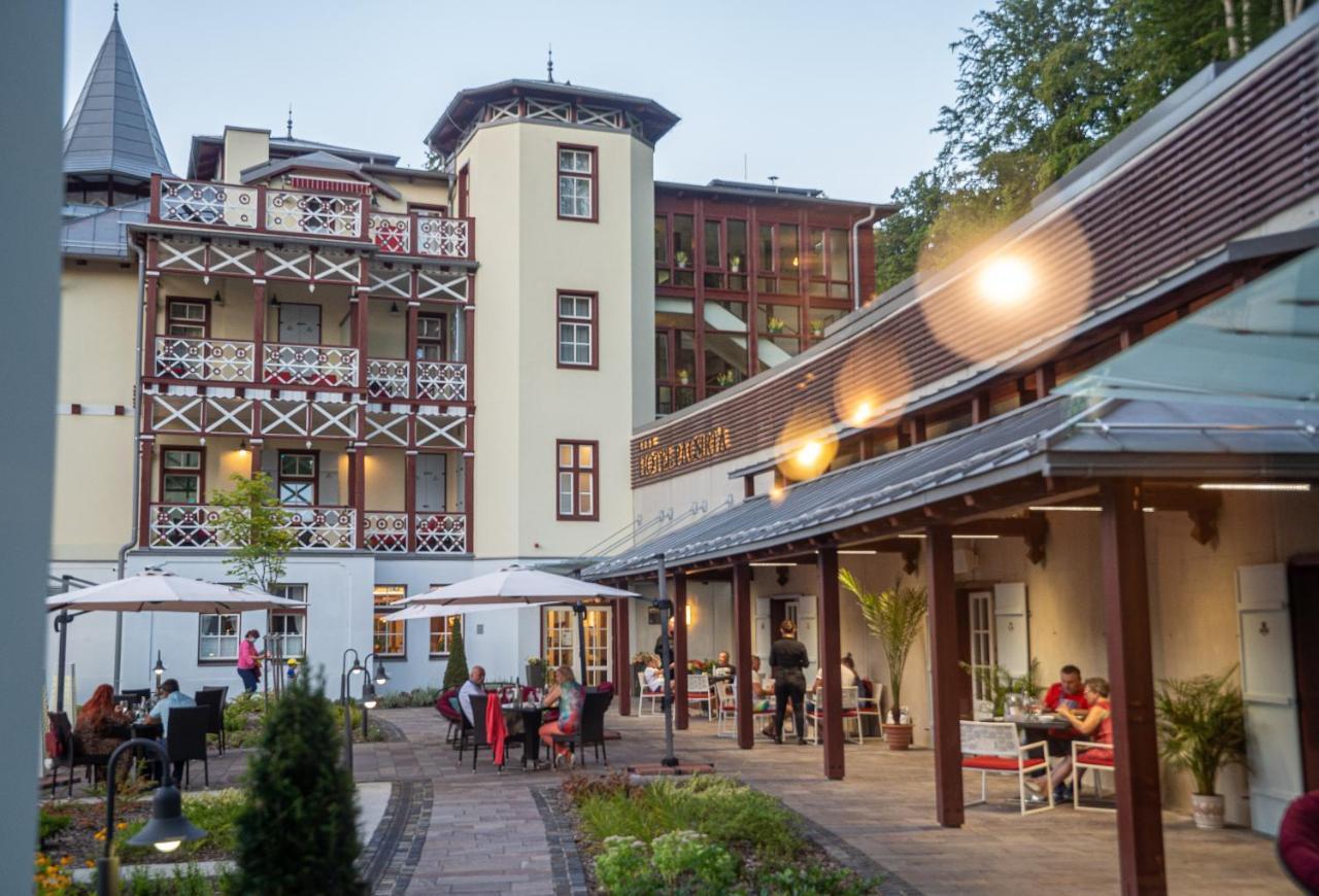 Hotel Pacsirta Совата Екстер'єр фото