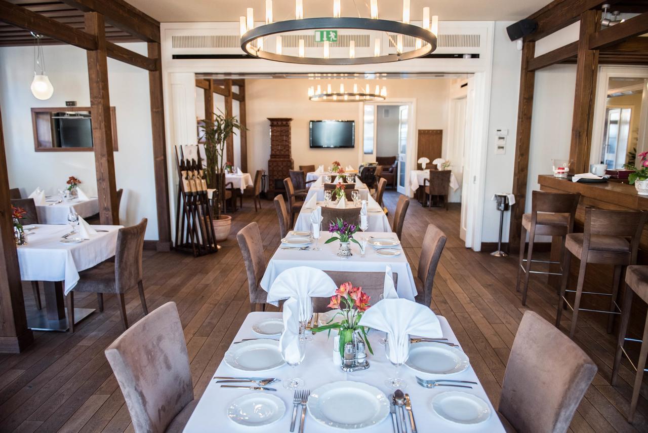 Hotel Pacsirta Совата Екстер'єр фото