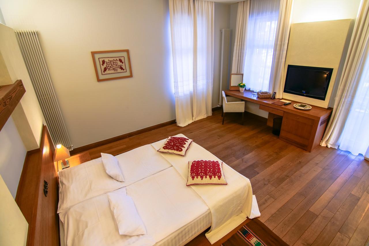 Hotel Pacsirta Совата Екстер'єр фото