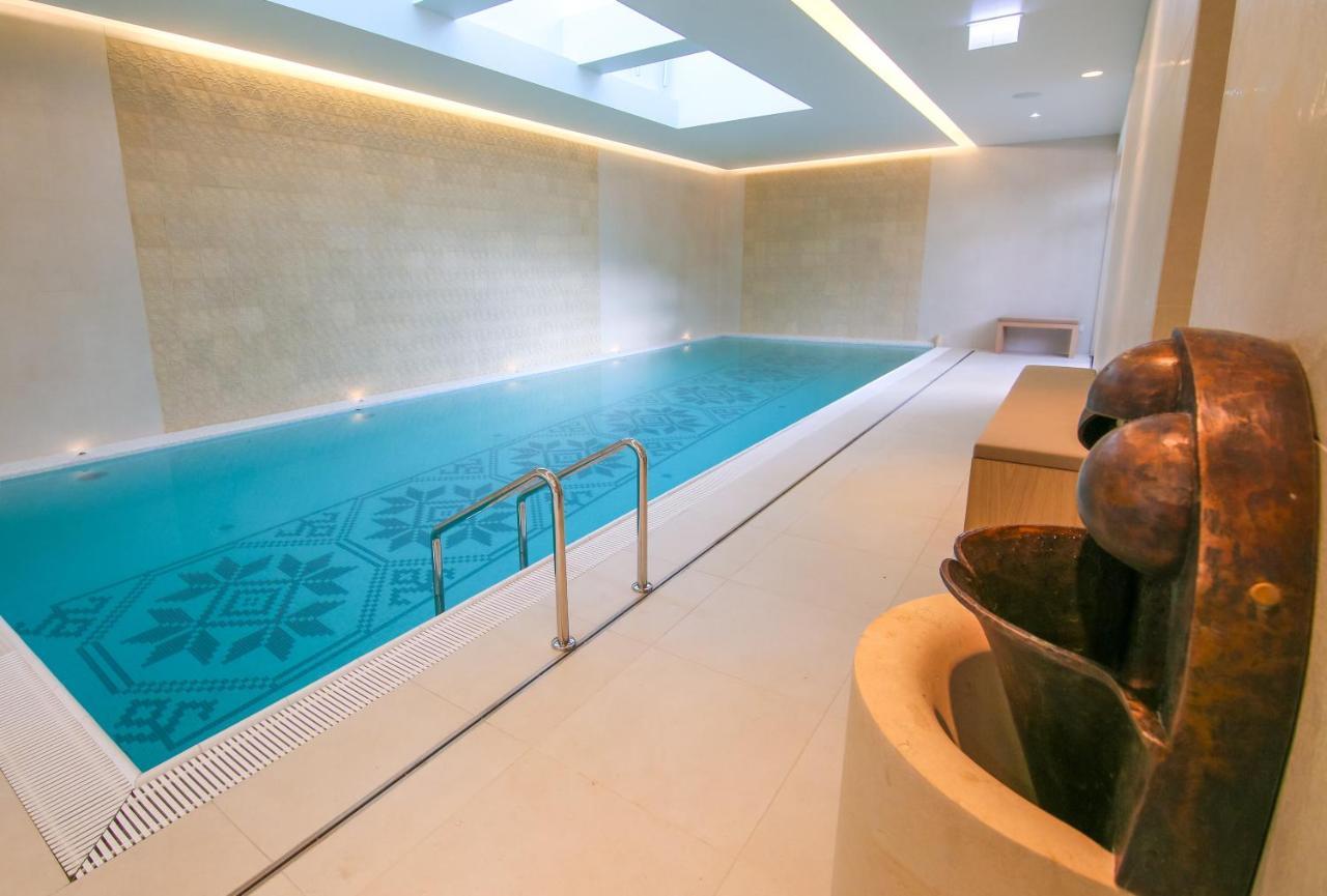 Hotel Pacsirta Совата Екстер'єр фото